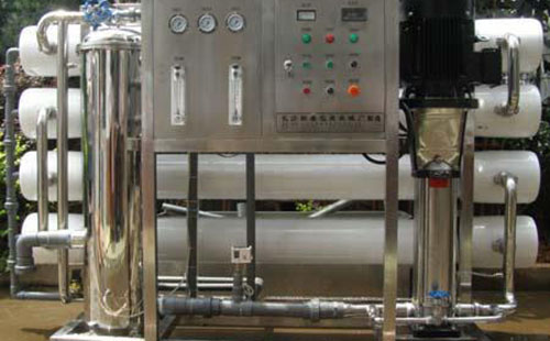 反滲透設(shè)備工藝和特點(diǎn)的詳細(xì)介紹 反滲透設(shè)備工藝和特點(diǎn)的詳細(xì)介紹