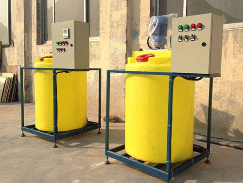 ����ʽ�ɷ�Ͷ���b�ýM�������c(di��n)����(y��ng)�÷�����B���D�ģ�