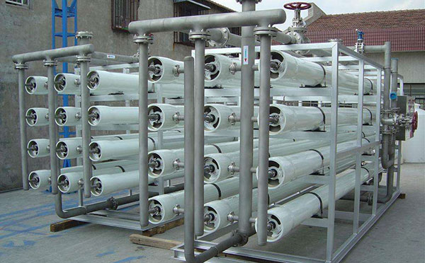 電子廠清洗電子零件超純水設備性能優(yōu)勢 電子廠清洗電子零件超純水設備性能優(yōu)勢