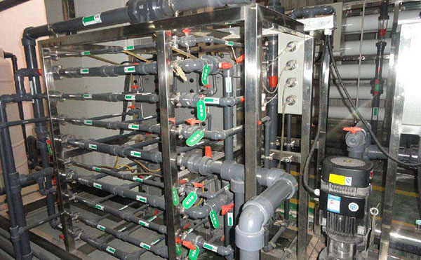 ��ô�ӽ�Q����ˮ�O(sh��)����F(xi��n)ˮ���Ć��}