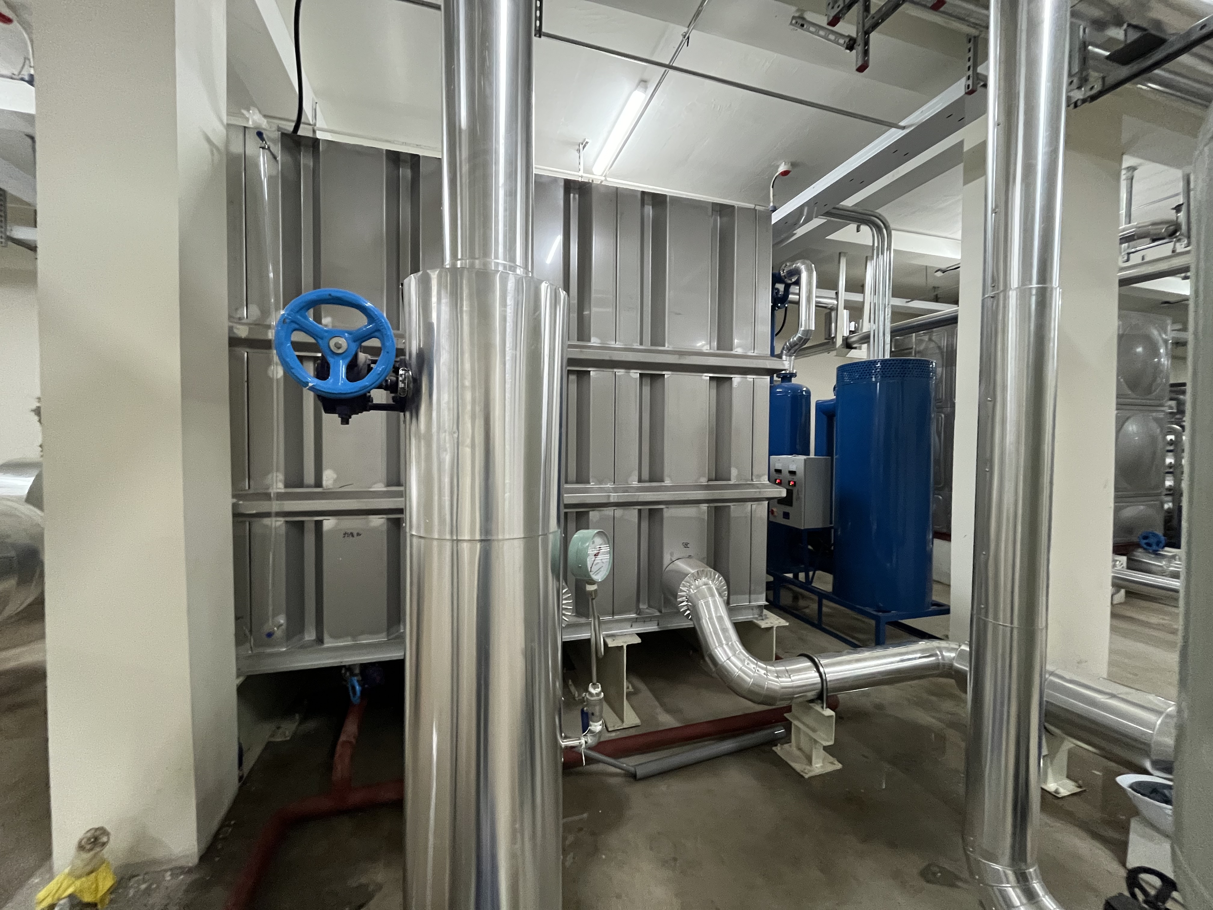 奧迪一汽新能源汽車(chē)項(xiàng)目40t/h*2解析除氧器工程案例 奧迪一汽新能源汽車(chē)項(xiàng)目40t/h*2解析除氧器工程案例