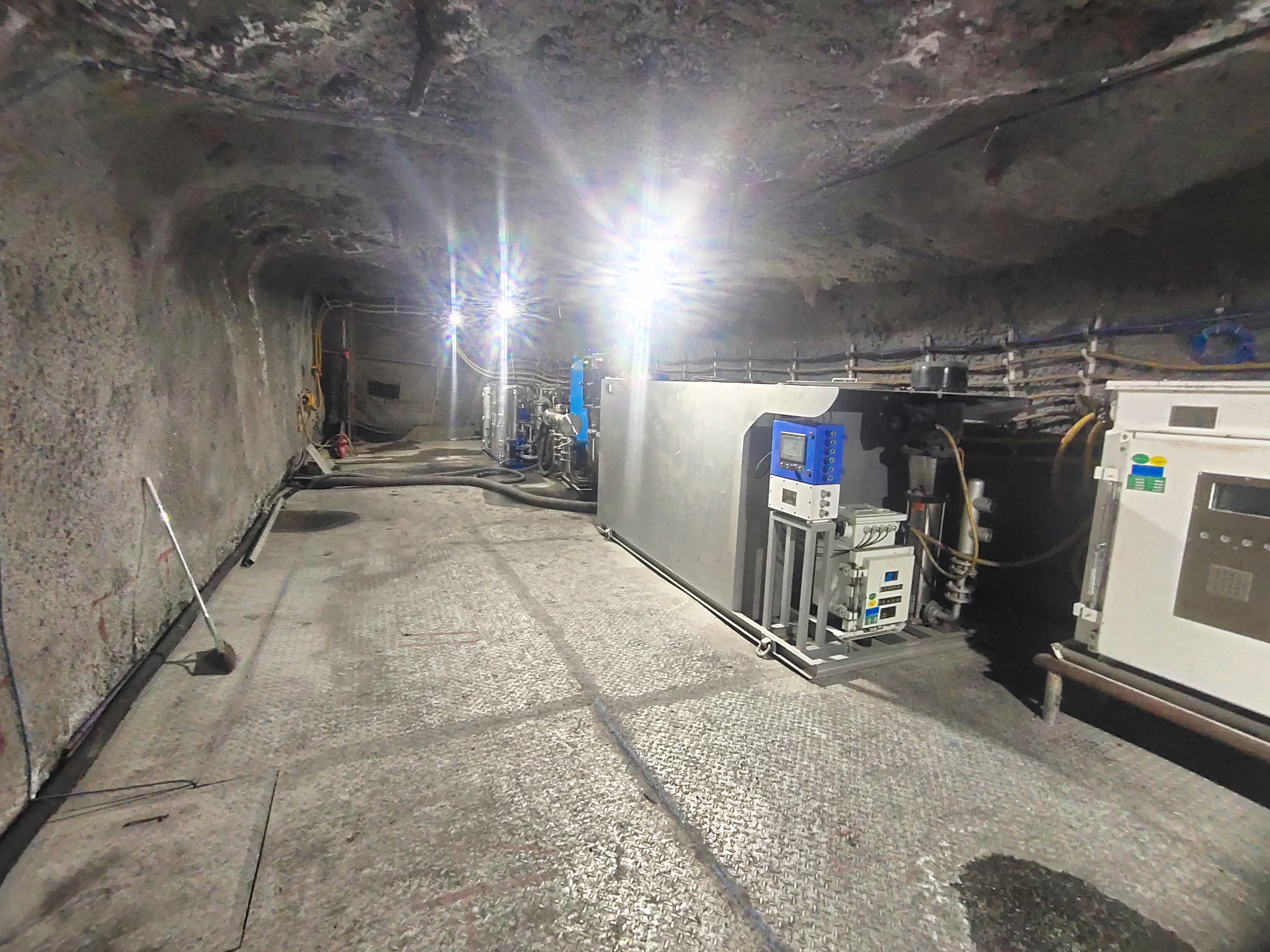 水處理設(shè)備