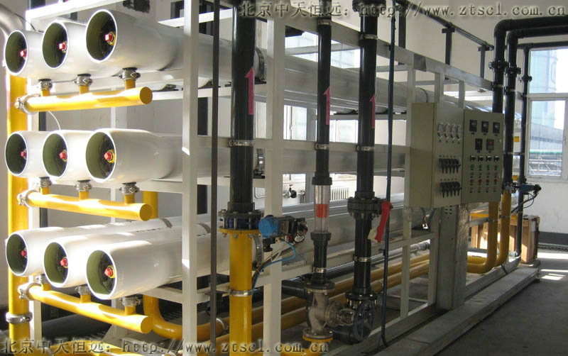 �R�ʴ�W(xu��)��ˮ̎��S�M(j��n)�������U(ku��)��